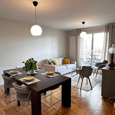 Apartmán T3 Vu Eiffel Balcon Parking 3m Pied Metro 8 *