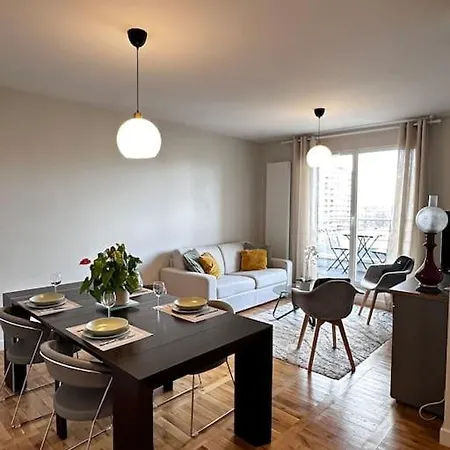 Apartmán T3 Vu Eiffel Balcon Parking 3m Pied Metro 8
